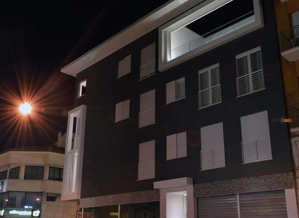 Residenza Domo Lejlighed Porto SantʼElpidio Eksteriør billede
